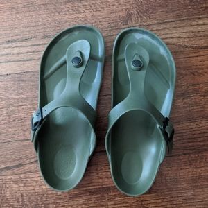 Birkenstock Gizeh sandals